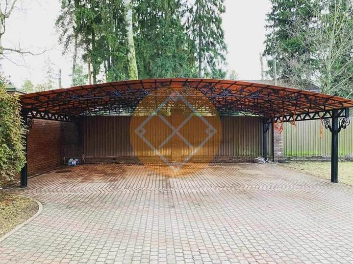кованый навес для загородного дома