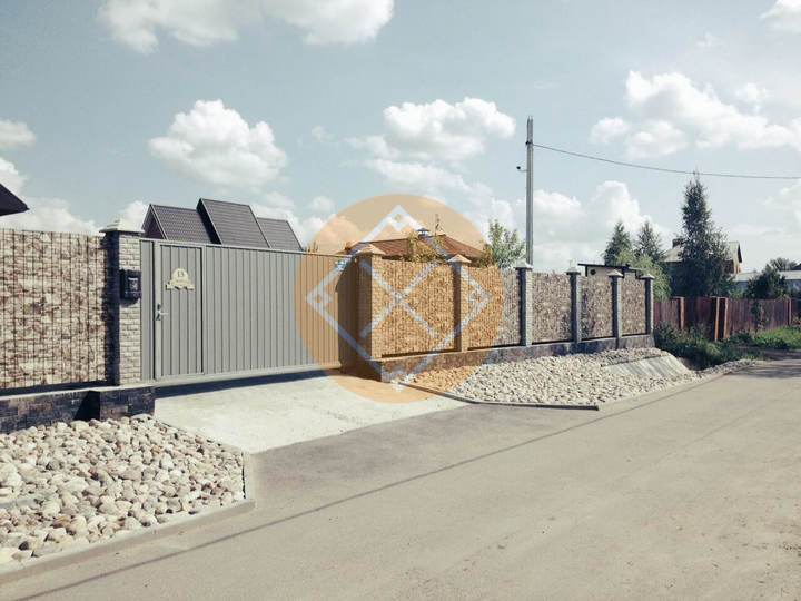 забор и откатные ворота для загородного дома