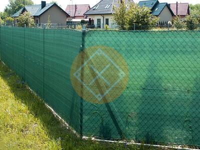 Забор на фундаменте с заполнением сеткой рабицей