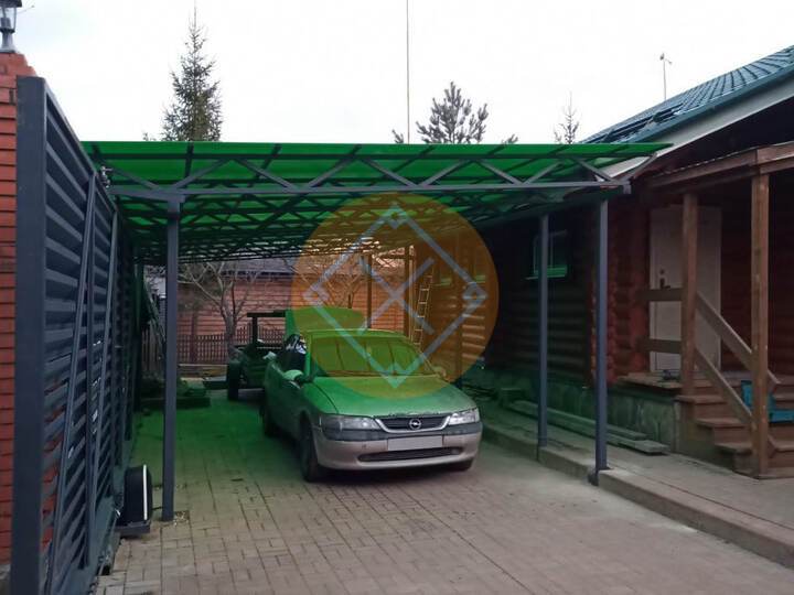 навес для парковки автомобиля