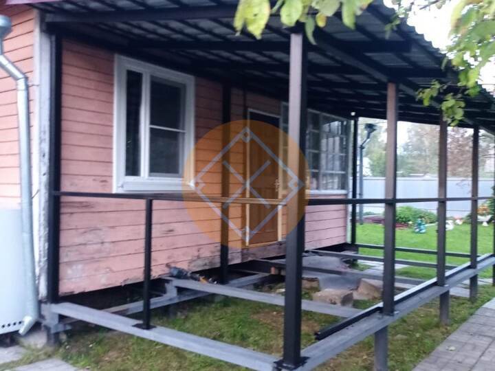 навес односкатный для входа в дачный дом