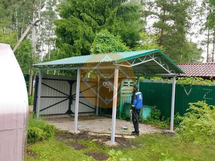 двускатный навес из профлиста