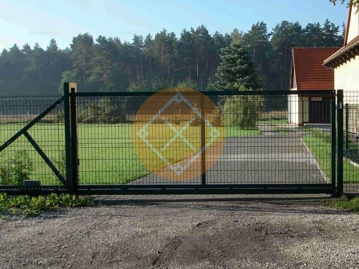 откатные ворота из 3D сетки
